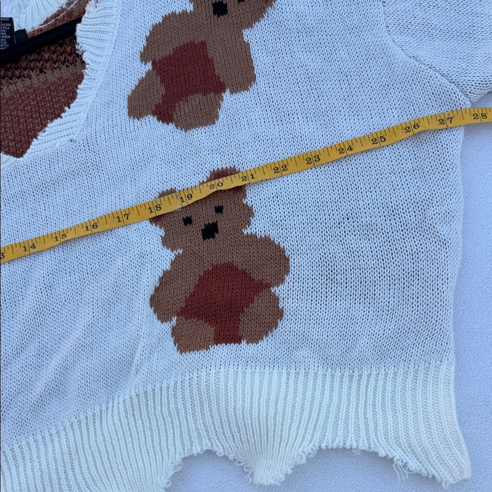 Just Polly Bear Pattern Sweater - image 8